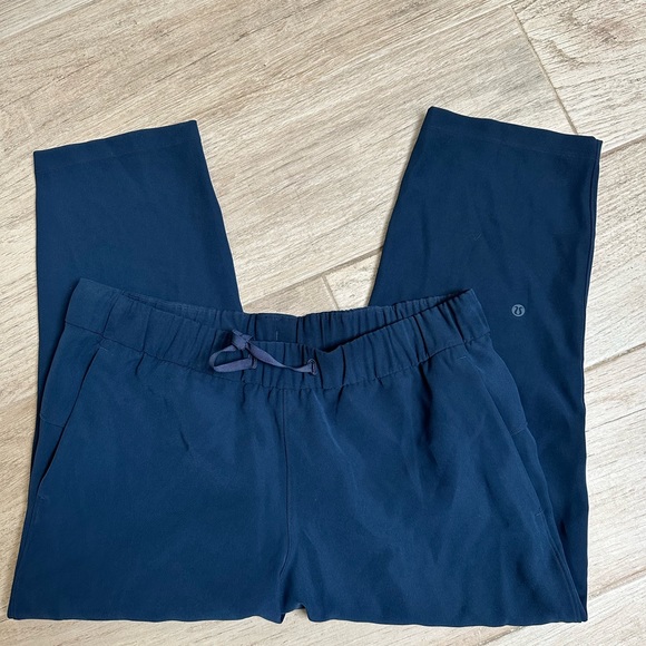 lululemon athletica Pants - NEW Lululemon Wide Leg Crop Blue Yoga Pants